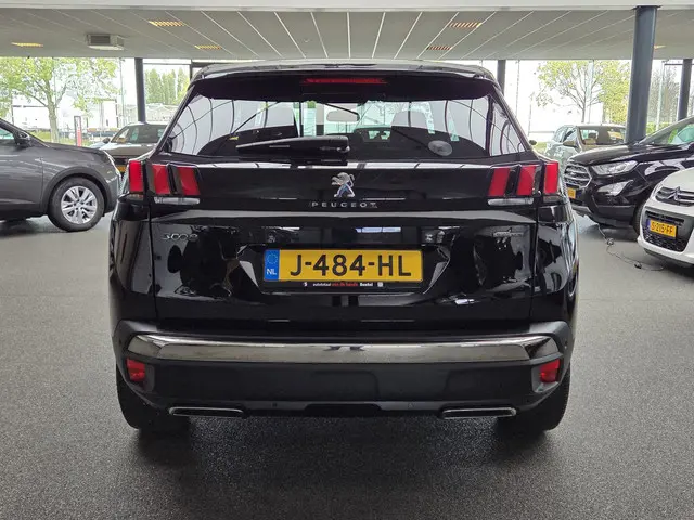 Peugeot 3008 1.2 PureTech GT Line 2020 Benzine 4