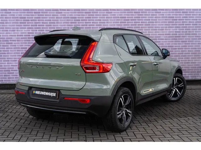 Volvo XC40 1.5 T2 Plus Dark 2022 Benzine 16