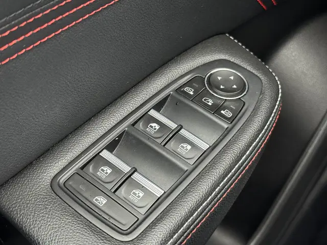 Renault Arkana 1.6 E-Tech Hybrid R.S. Line 2022 Benzine 44