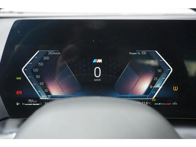 BMW 1 Serie 120 2025 Benzine 26