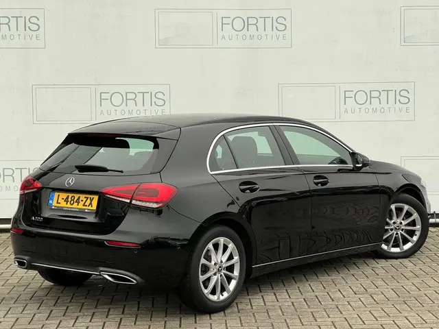 Mercedes-Benz A-Klasse 200 2019 Benzine 2