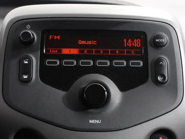 Peugeot 108 1.0 e-VTi Active 2021 Benzine 29