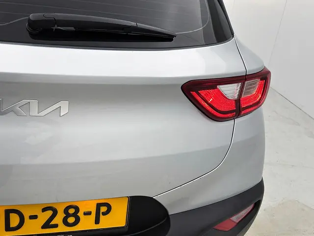 Kia Stonic 1.0 T-GDi MHEV DynamicLine 2022 Benzine 24