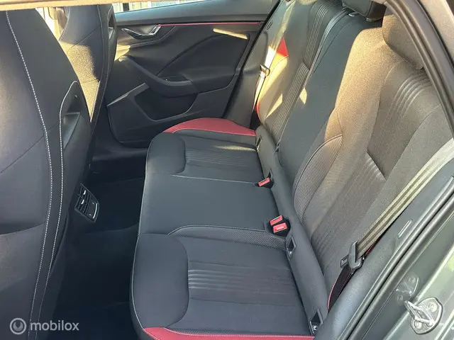 Škoda Scala 1.5 TSI ACT Monte Carlo 2024 Benzine 10