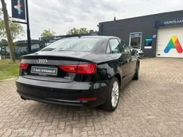 Audi A3 Limousine 1.4 TFSI/ 2016 Benzine 2
