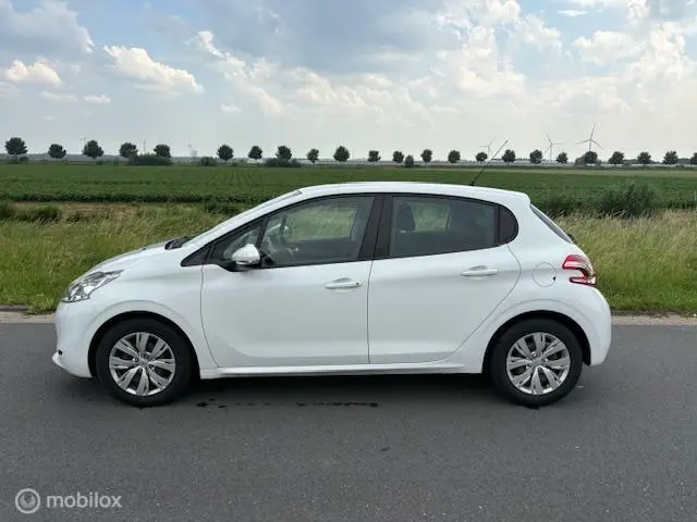 Peugeot 208 1.0 PureTech LIKE 2014 Benzine 7