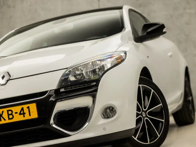 Renault Mégane Coupé 1.2 TCe Bose 2013 Benzine 17