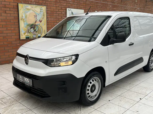 Citroën Berlingo BlueHDi 100 S&S L2 2024 Diesel 6
