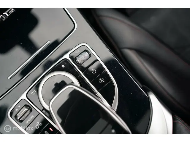 Mercedes-Benz C-Klasse 43 AMG 4MATIC 2015 Benzine 45