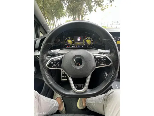 Volkswagen Golf 1.5 eTSI R-Line 2021 Benzine 11
