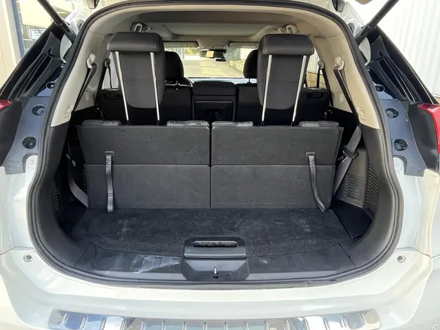 Nissan X-Trail 1.6 DIG-T N-Connecta 7p. 2018 Benzine 30