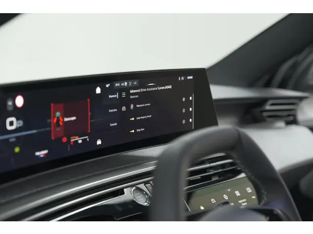 Peugeot 3008 Hybrid 145 e-DCS6 GT 2025 Hybride Benzine 56