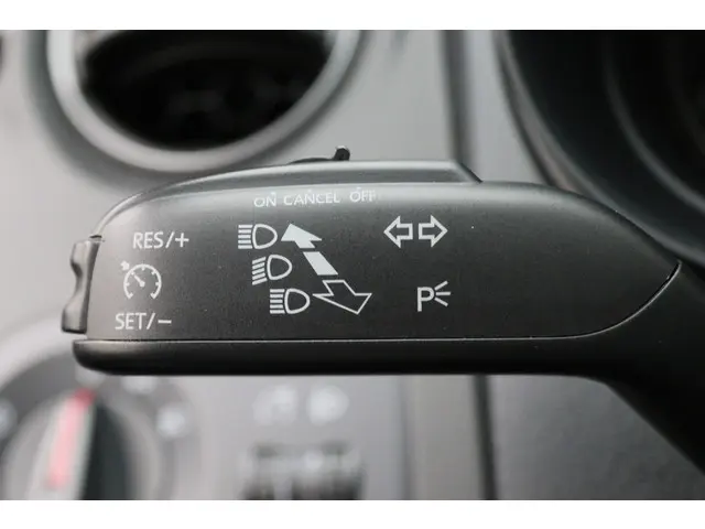 SEAT Ibiza SC 1.2 TSI FR Automaat 2015 Benzine 30