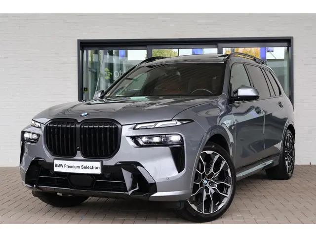BMW X7 xDrive40i 2023 Benzine 30