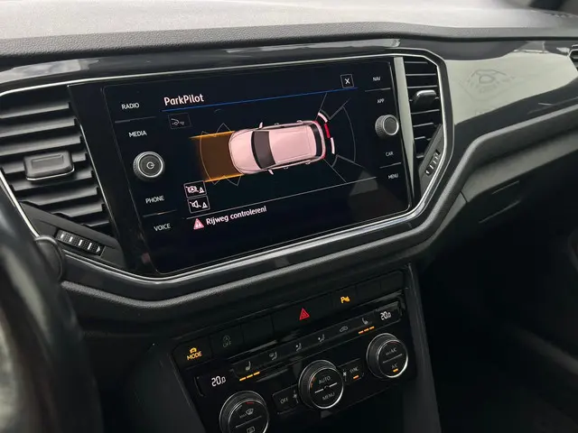 Volkswagen T-Roc 1.5 TSI Sport Business R 2019 Benzine 20