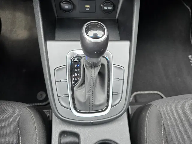 Hyundai Kona 1.6 GDI HEV Comfort 2021 Hybride Benzine 17