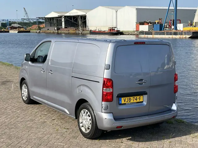 Citroën Jumpy bestel 2.0 BlueHDI 120 M Club 2021 Diesel 15