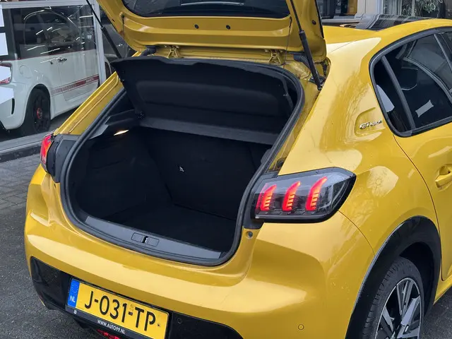 Peugeot 208 1.2 PureTech GT-Line 2020 Benzine 5