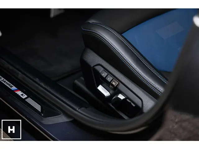 BMW M3 3-serie 30 Jahre Edition 2017 Benzine 27