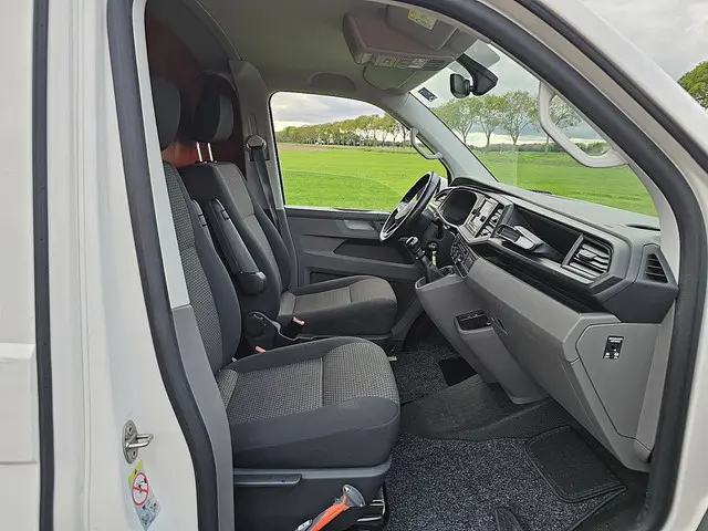 Volkswagen Transporter 2.0 TDI 2020 Diesel 7