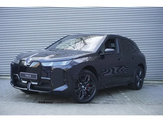 BMW iX xDrive60 2026 Elektrisch 20