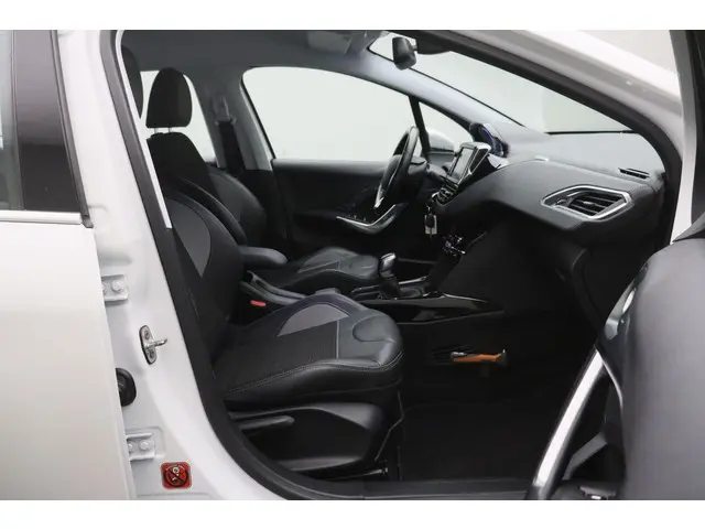 Peugeot 2008 1.2 PureTech Allure 2016 Benzine 15