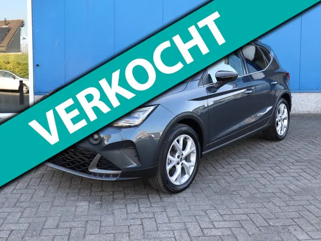 SEAT Arona 1.0 TSI FR Business Connect 2024 Benzine