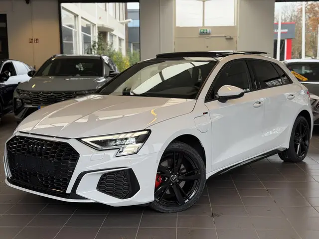 Audi A3 Sportback 40 TFSI e 204 PK 2022 Hybride Benzine