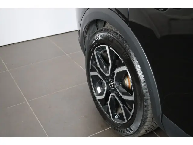 Citroën ë-C4 Shine 50 kw/h 2022 Elektrisch 14