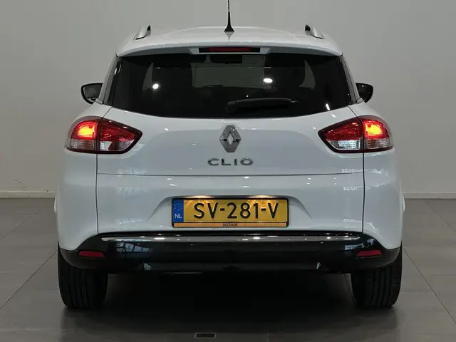 Renault Clio Estate 0.9 TCe 90 Limited 2018 Benzine 17