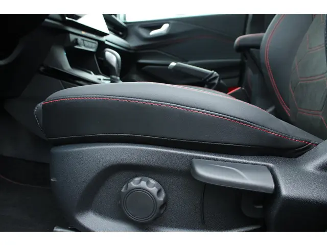 Ford Puma 1.0 EcoBoost Hybrid ST-Line X 2025 Benzine 24