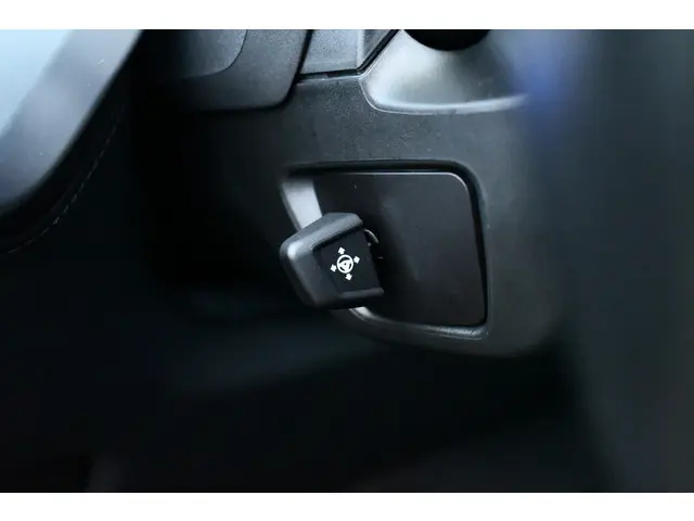 BMW XM V8 650pk 30kWh 2023 Hybride Benzine 78