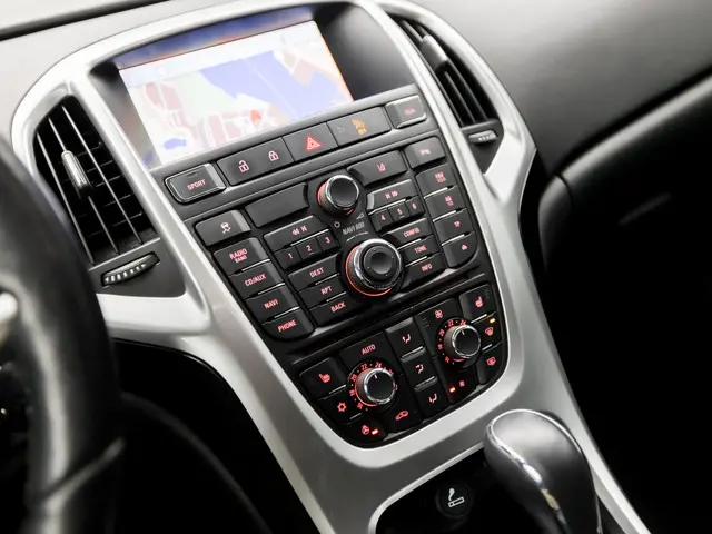 Opel Astra Sports Tourer 1.6 Turbo Sport 2013 Benzine 10