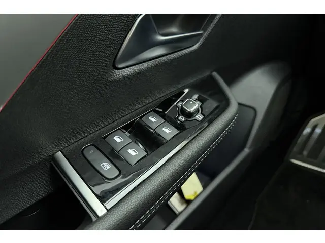 Opel Astra Sports Tourer 1.2 Level 4 2025 Benzine 18