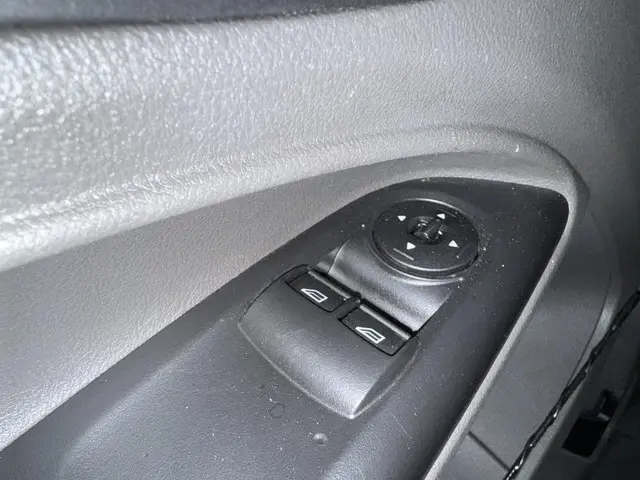 Ford Transit Connect 1.5 EcoBlue L2 Trend 2024 Diesel 21