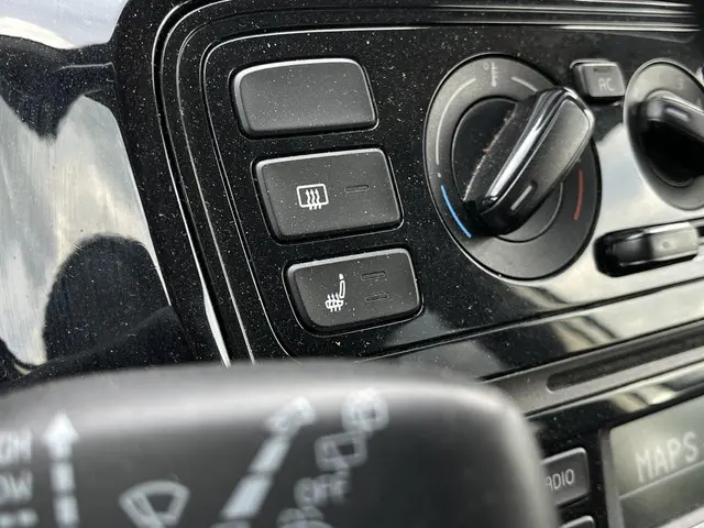 Volkswagen up! 1.0 high up! 2012 Benzine 18