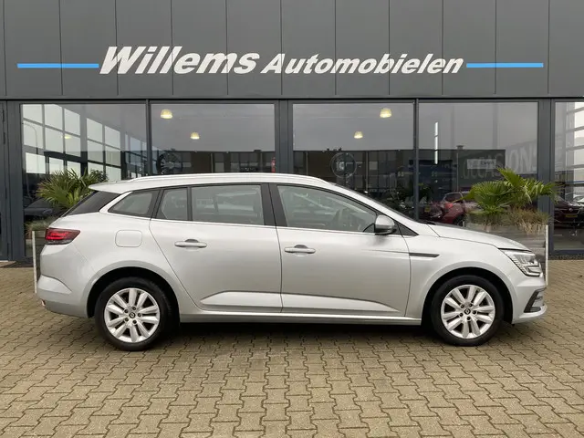 Renault Mégane Estate 1.3 TCe 140 Equilibre 2023 Benzine 6