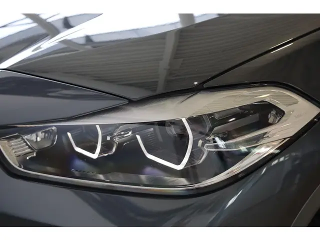 BMW X2 sDrive18i 2021 Benzine 30