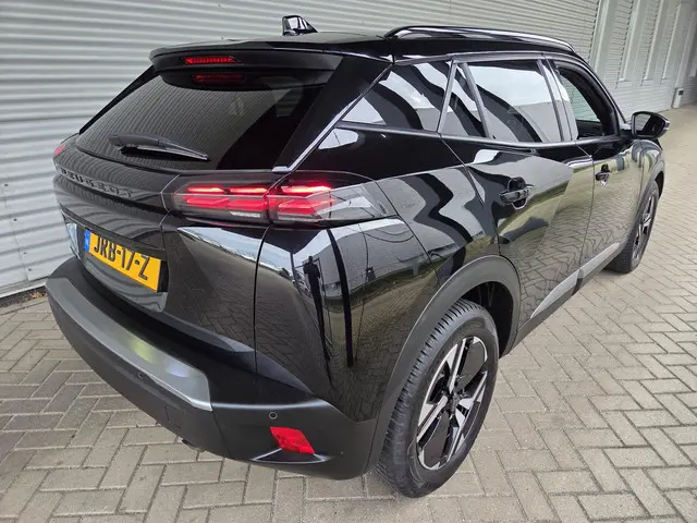 Peugeot 2008 1.2 PureTech Allure 2024 Benzine 11