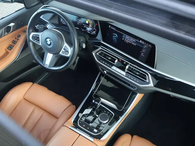 BMW X5 xDrive45e High Executive 2022 Hybride Benzine 46