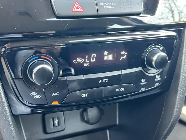 Suzuki Vitara 1.6 Exclusive Automaat 2015 Benzine 8