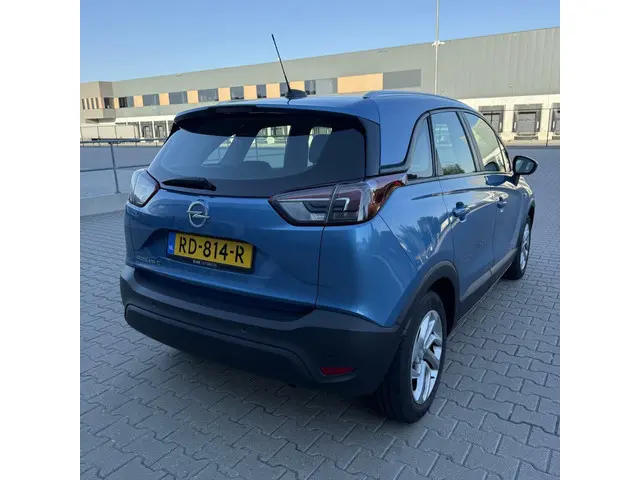 Opel Crossland X 3