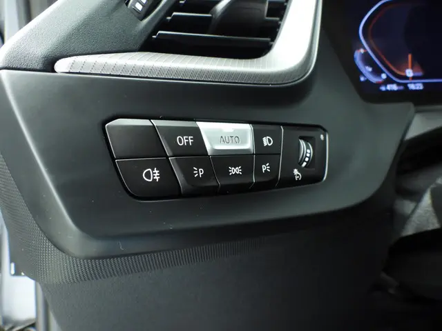 BMW 1 Serie 5-deurs M135i xDrive 2023 Benzine 24