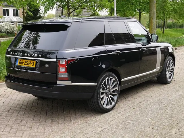 Land Rover Range Rover 4.4 SDV8 Autobiography 2013 Diesel 9