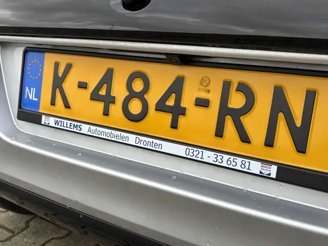 Toyota Aygo 1.0 VVT-i x-play 2021 Benzine 6