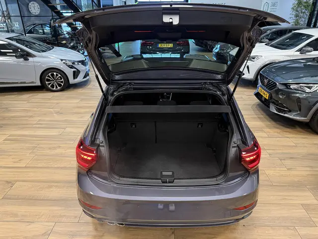 Volkswagen Polo 2.0 TSI GTI 2024 Benzine 13