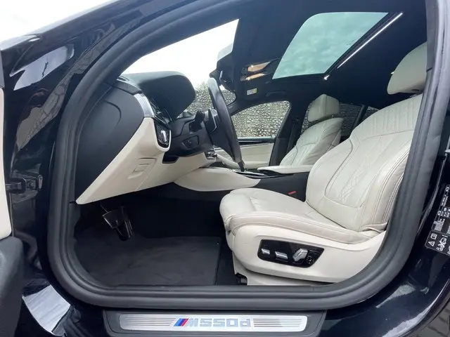 BMW 5 Serie M550d xDrive High Executive 2018 Diesel 8
