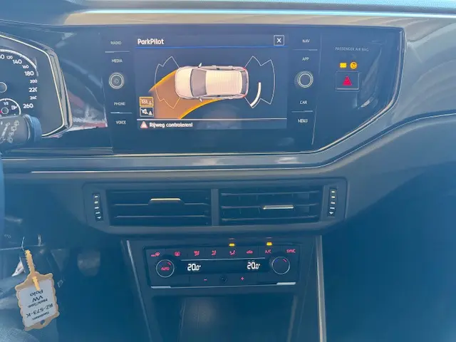 Volkswagen Polo 1.0 TSI Highline 2018 Benzine 8