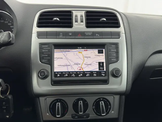 Volkswagen Polo 1.4 TDI Business Edition 2015 Diesel 13