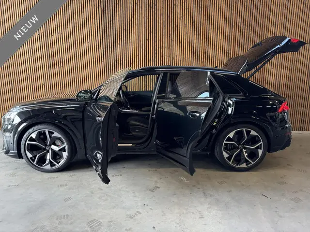 Audi RSQ8 4.0 TFSI RS Q8 quattro 2022 Benzine 6